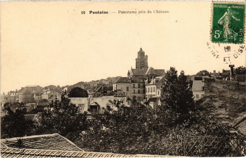 Carte postale ancienne Pontoise Panorama pris du Chateau à Pontoise