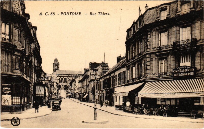 Carte postale ancienne Pontoise Rue Thiers à Pontoise