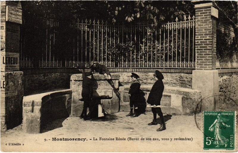 Carte postale ancienne Montmorency Fontaine Renee à Montmorency