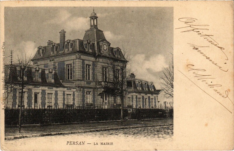 Carte postale ancienne Persan La Mairie à Persan
