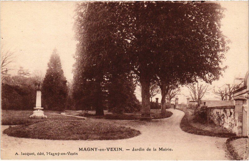 Carte postale ancienne Magny en Vexin Jardin de la Mairie à Magny-en-Vexin