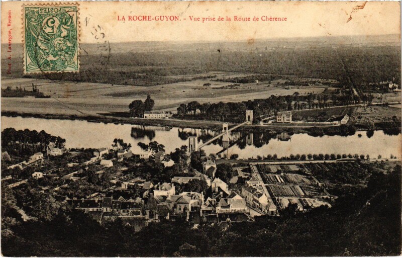Carte postale ancienne La Roche Guyon vue prise de la Route de Cherence à La Roche-Guyon