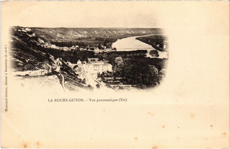 Carte postale ancienne La Roche Guyon vue panoramique à La Roche-Guyon
