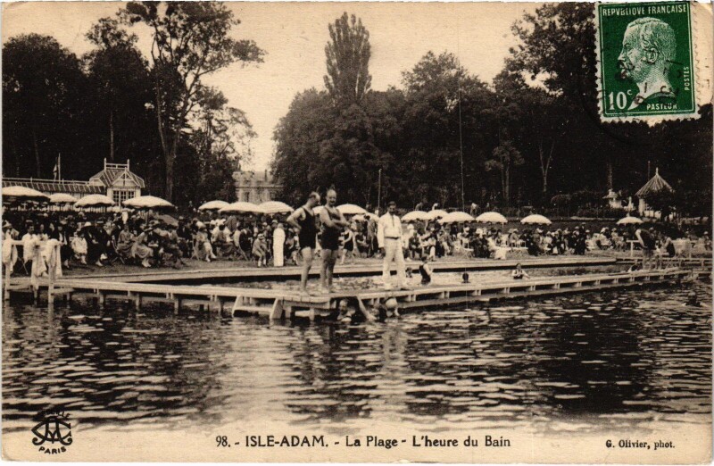 Carte postale ancienne L'Isle Adam La Plage Heure du Bain à L'Isle-Adam