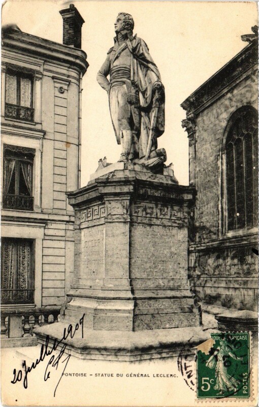 Carte postale ancienne Pontoise Statue au General Leclerc à Pontoise