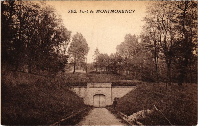Carte postale ancienne Fort de Montmorency à Montmorency