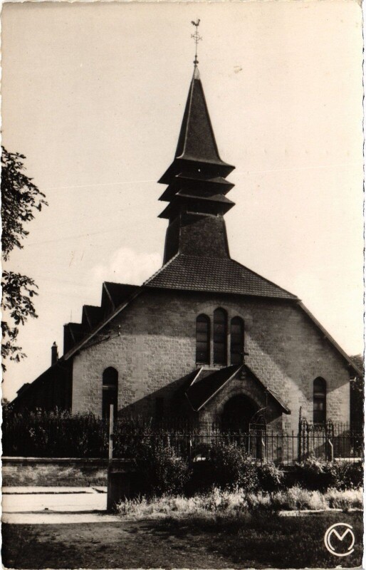 Carte postale ancienne Persan Eglise à Persan