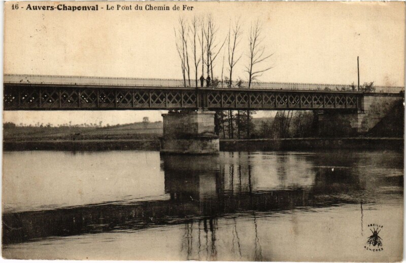 Carte postale ancienne Auvers Le Pont du Chemin de Fer