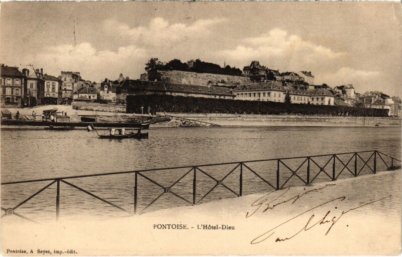 Carte postale ancienne Pontoise Hotel Dieu à Pontoise