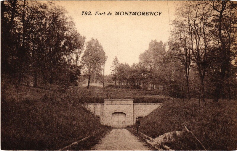 Carte postale ancienne Fort de Montmorency à Montmorency