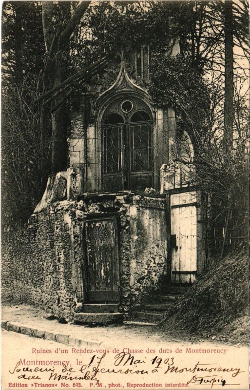Carte postale ancienne Montmorency Ruines d'un Rendez vous de Chasse des ducs à Montmorency