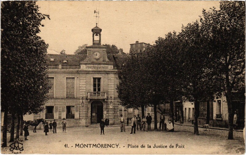 Carte postale ancienne Montmorency Place de la Justice de Paix à Montmorency