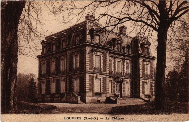 Carte postale ancienne Louvres Le Chateau à Louvres
