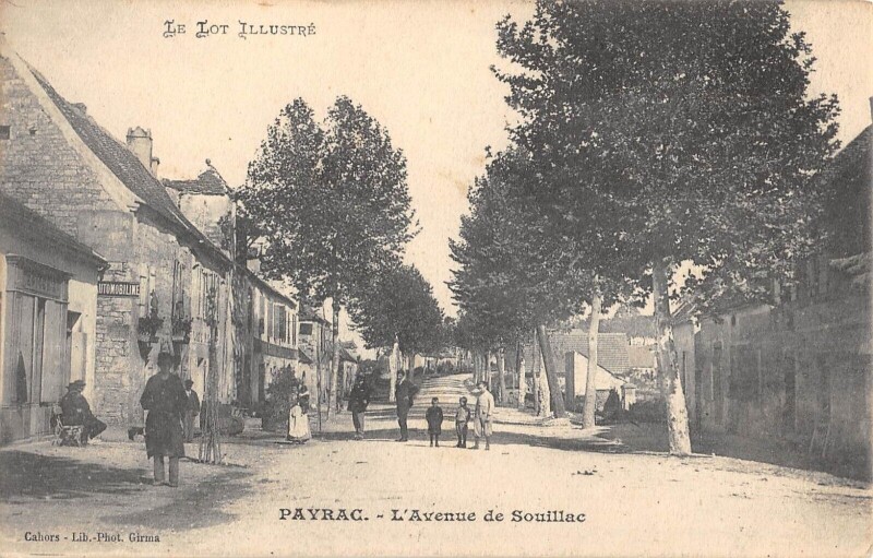 Carte postale ancienne Payrac Avenue De Souillac à Payrac