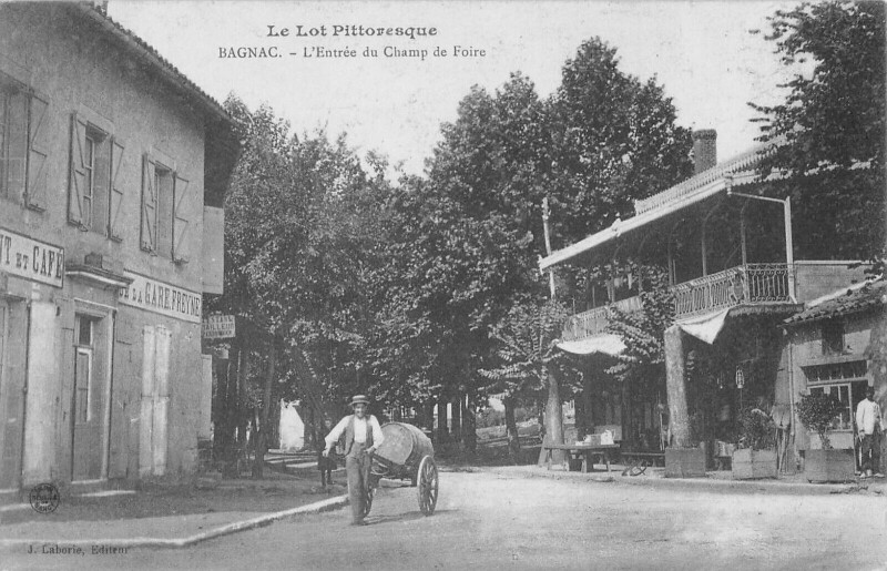 Carte postale ancienne Bagnac Entree Du Champ De Foire - cliché rare