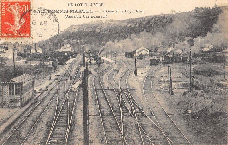 Carte postale ancienne Saint Denis Martel La Gare à Martel