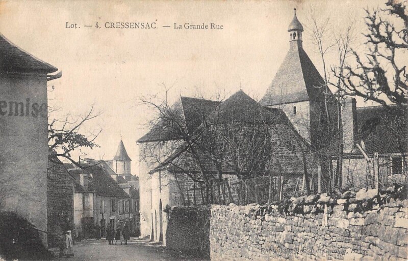 Carte postale ancienne Cressensac La Grande Rue