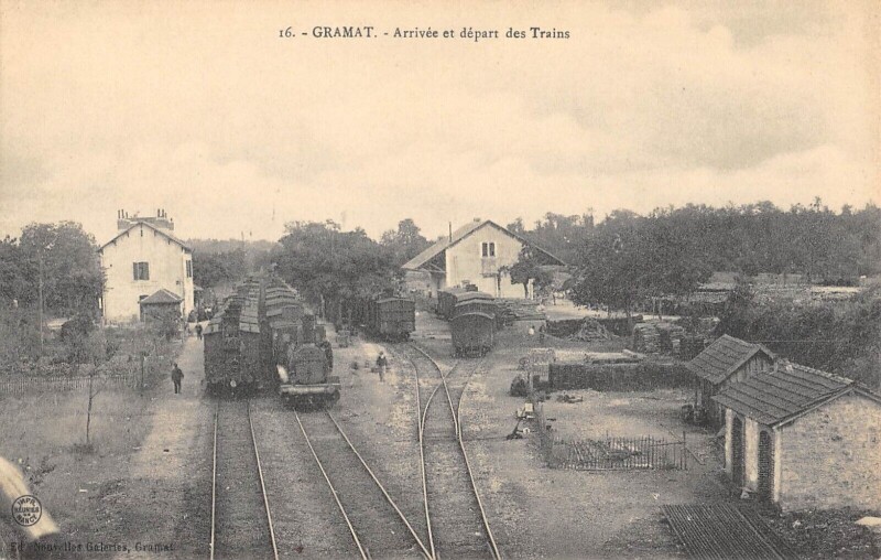 Carte postale ancienne Gramat Arrivee Et Depart Des Trains à Gramat