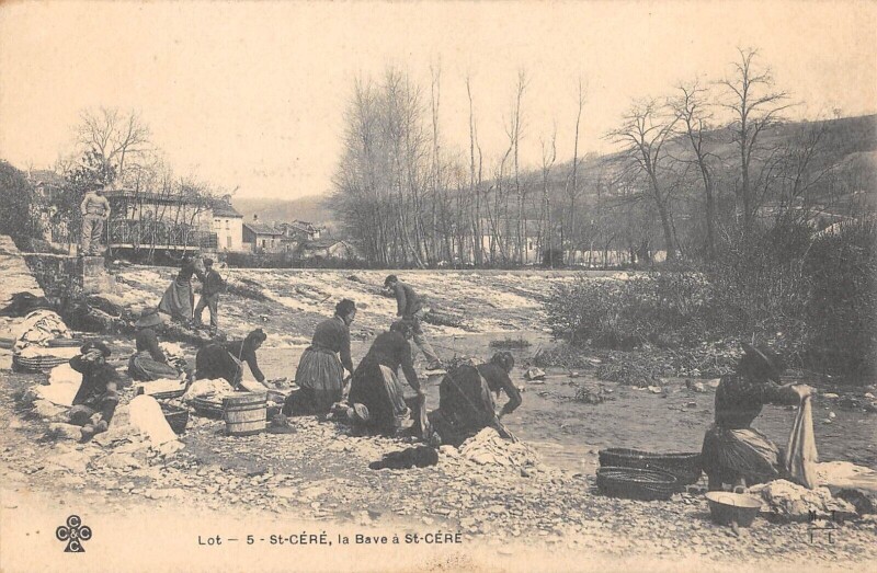 Carte postale ancienne Saint Cere La Bave A Saint Cere / Lavandieres