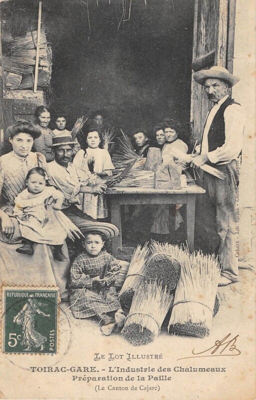 Carte postale ancienne Toirac Gare Industrie Du Chalumeau Preparation De La Paille