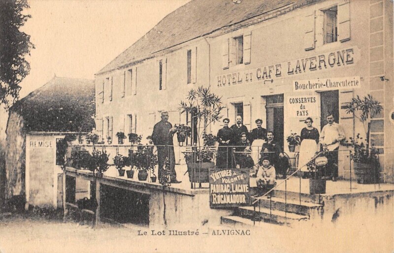 Carte postale ancienne Alvignac Hotel Cafe Lavergne - Cpa Rare à Alvignac