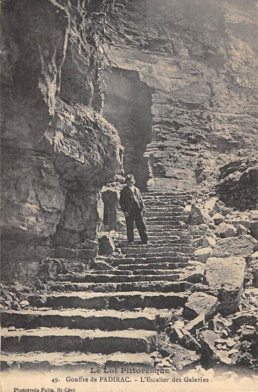 Carte postale ancienne Gouffre De Padirac Escalier Des Galeries à Padirac