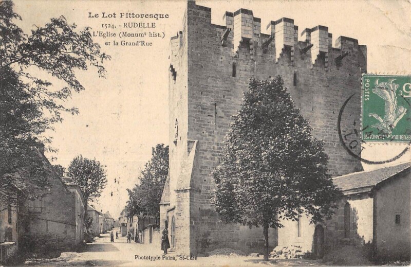 Carte postale ancienne Rudelles Eglise Grand Rue à Rudelle