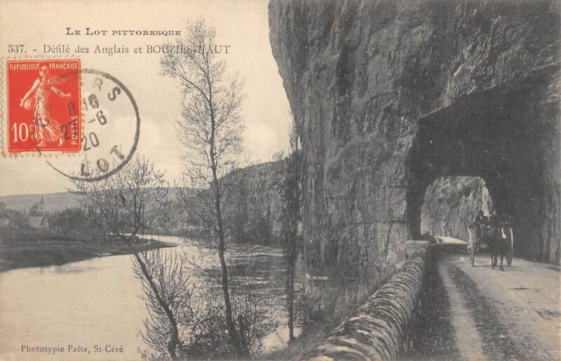 Carte postale ancienne Defile Des Anglais A Bouzies Haut