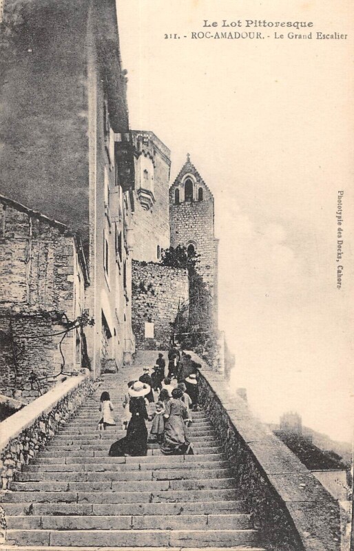 Carte postale ancienne Rocamadour Le Grand Escalier à Rocamadour