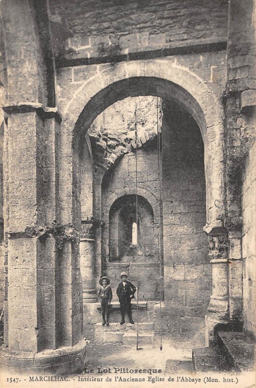 Carte postale ancienne Marcilhac Interieur De L'Ancienne Eglise De L'abbaye