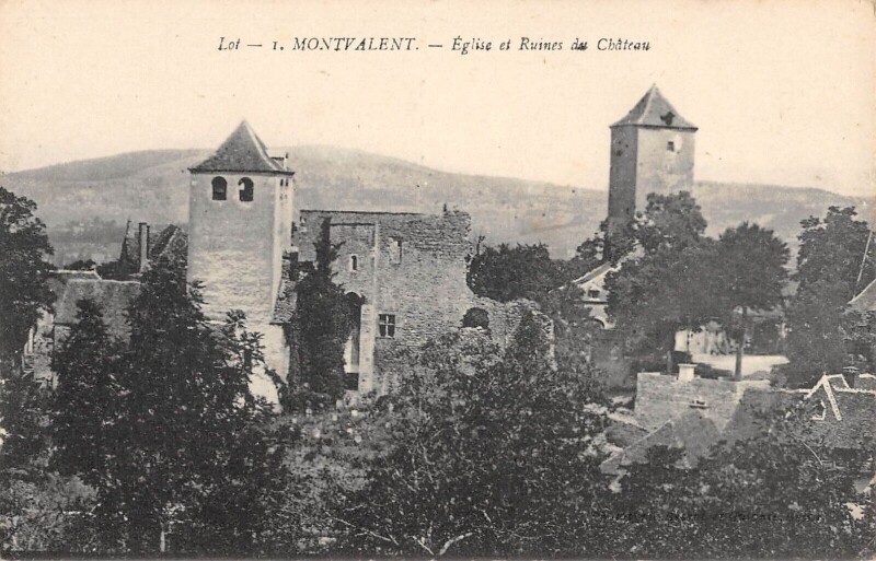 Carte postale ancienne Montvalent Eglise Et Ruines Du Chateau à Montvalent