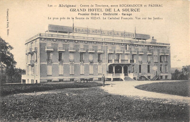 Carte postale ancienne Alvignac Grand Hotel De La Source à Alvignac