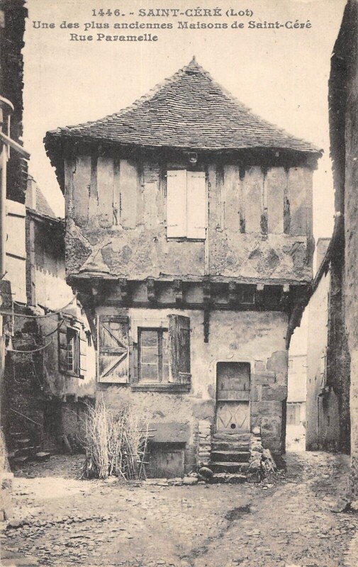 Carte postale ancienne Saint Cere Rue Paramelle