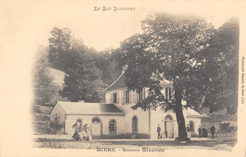 Carte postale ancienne Miers Source Minerale à Miers