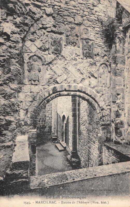 Carte postale ancienne Marcilhac entree de l'abbaye