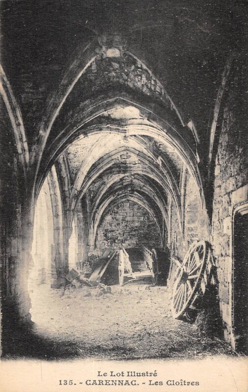 Carte postale ancienne Carennac Les Cloitres à Carennac