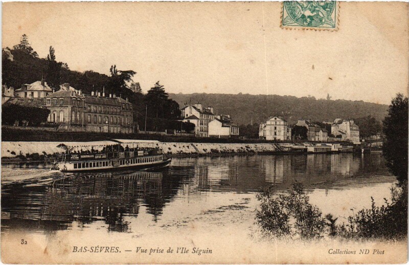 Carte postale ancienne Sevres Vue prise de l'Ile Seguin France
