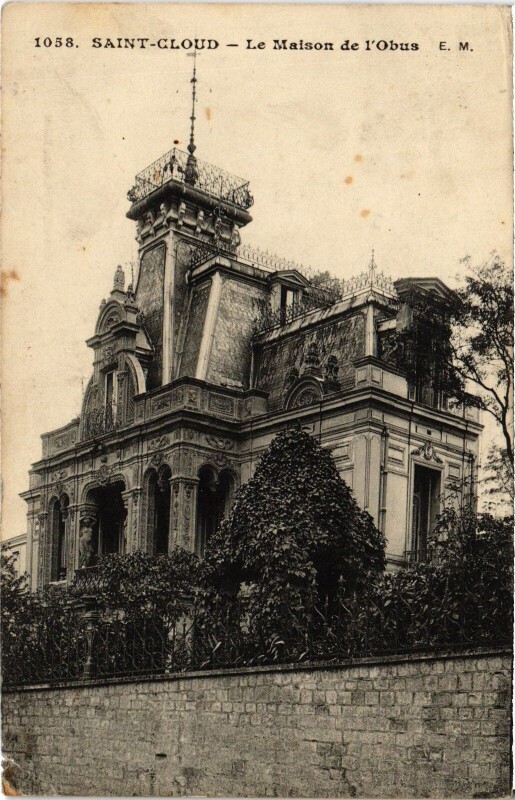Carte postale ancienne Saint-Cloud Le Maison de l'Obus France à Saint-Cloud