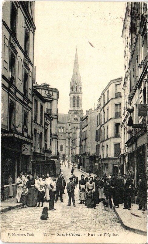 Carte postale ancienne Saint-Cloud Rue de l'Eglise France à Saint-Cloud
