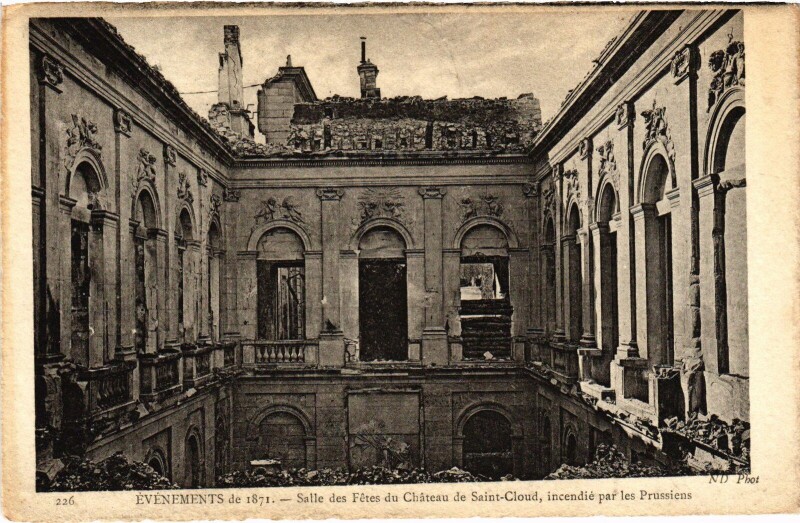 Carte postale ancienne Saint-Cloud Salle des Fetes du Chateau France à Saint-Cloud