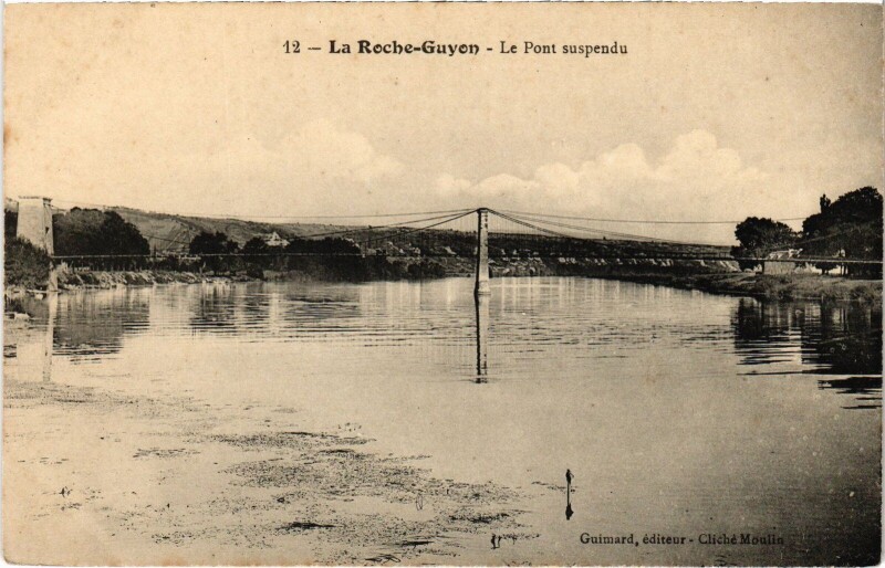 Carte postale ancienne La Roche-Guyon Le Pont Suspendu France à La Roche-Guyon