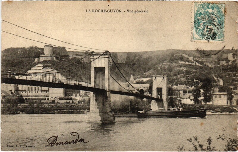 Carte postale ancienne La Roche-Guyon Vue Generale France à La Roche-Guyon