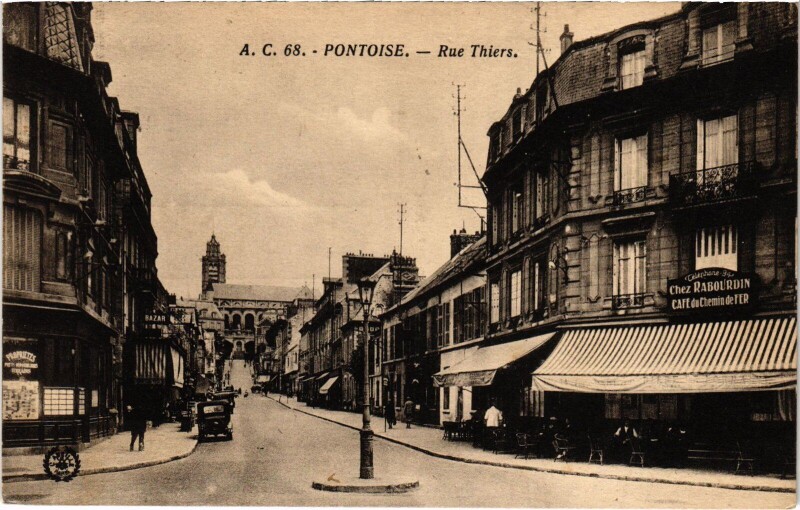 Carte postale ancienne Pontoise Rue Thiers France à Pontoise
