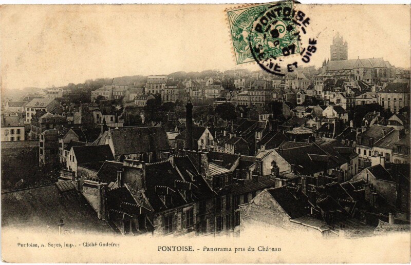 Carte postale ancienne Pontoise Panorama pris du Chateau France à Pontoise