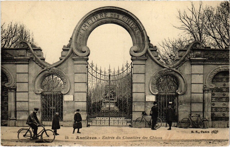 Carte postale ancienne Entrée du Cimetière des Chiens à Asnières-sur-Seine