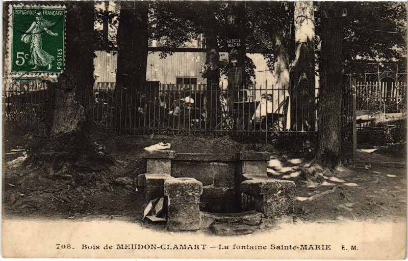 Carte postale ancienne Clamart La fontaine Sainte-Marie France à Clamart