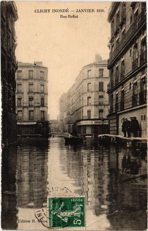 Carte postale ancienne Clichy inondé - Rue Reflut à Clichy