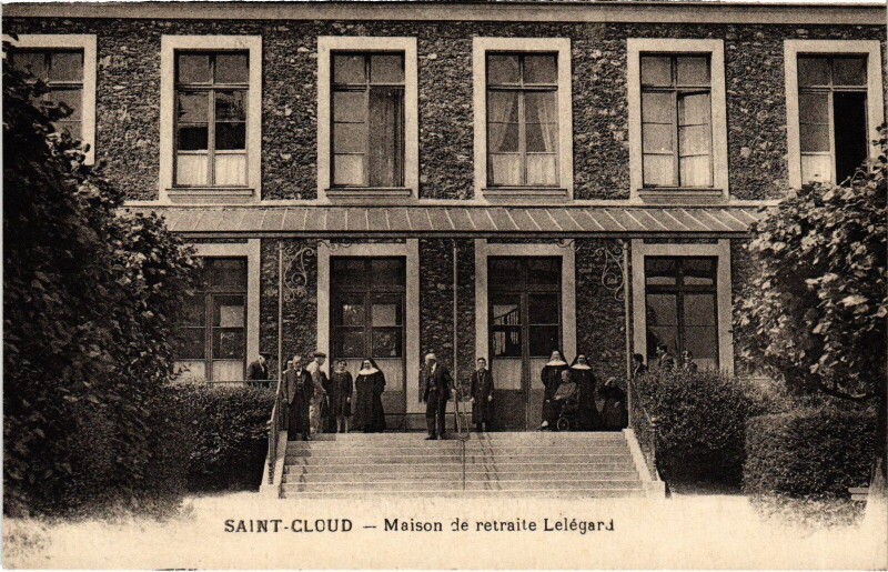 Carte postale ancienne Saint-Cloud Maison de retraite Lelegard France à Saint-Cloud