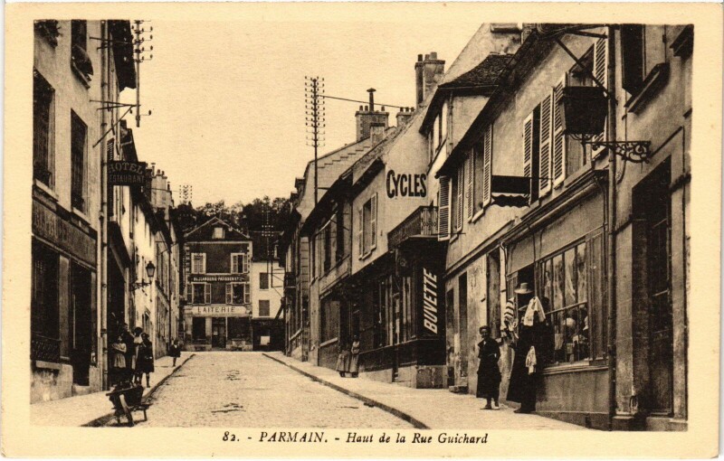 Carte postale ancienne Parmain Haut de la Rue Guichard France à Parmain
