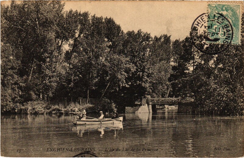 Carte postale ancienne Enghien les Bains L'Ile du Lac de la Princesse France à Enghien-les-Bains
